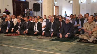 بحضور محافظ السويس ووزير الأوقاف ومفتي الجمهورية.. افتتاح مسجد الرحمة بمدينة السلام 2