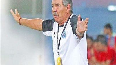 توني أوليفيرا: مشكلة سيد عبد الحفيظ في 