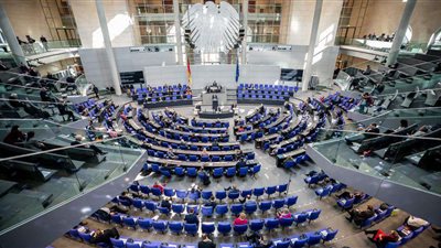 البرلمان الألماني يعتمد 200 مليار يورو لمواجهة أزمة الطاقة