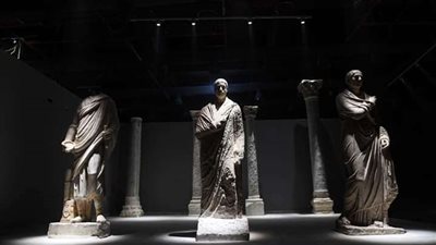 لافتات عن متحف شرم الشيخ الأثري بشوارع المدينة