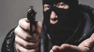 حبس سائقين وعاطل لشروعهم في سرقة شخصين بالإكراه بمدينة نصر