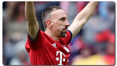 تعرف على مسيرة فرانك ريبيري الكروية بعد اعلان اعتزاله رسميًا