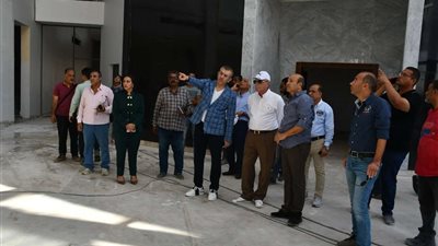 محافظ جنوب سيناء يفتتح فرع مصر للأسواق الحرة بمنطقة السوق