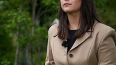 بعد افتضاح أمرها.. متحدثة رئاسة دولة أوروبية تكشف حقيقة حملها من رئيس البلاد 