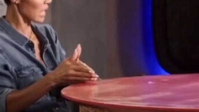 خانت زوجها .. زوجة النجم الأمريكي 