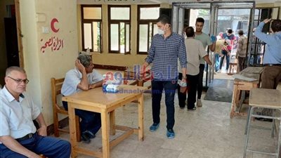 الأسئلة  واضحة وصريحة.. طلاب الثانوية العامة يؤدون امتحان الكيمياء والجغرافيا اليوم