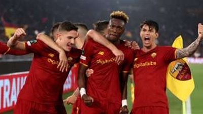 إبراهام وزانيولو يقودان الهجوم .. تعرف على تشكيل روما لمواجهة نادي نابولي