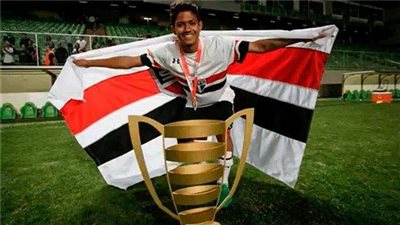 برشلونة يفعل بند الشراء في عقد البرازيلي الصاعد مايا