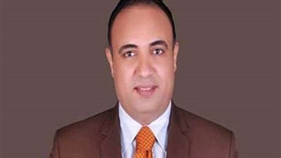 خالد عبد العزيز: بناء الإنسان والاستثمار في البشر هما مشروع الرئيس السيسي الكبير