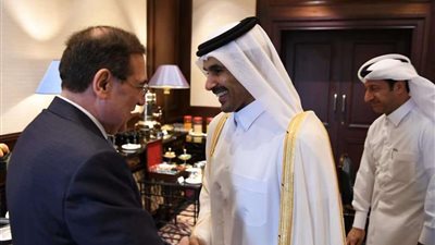 مباحثات حول مشروعات التعاون المشترك والاستثمارات بمجال البترول والغاز