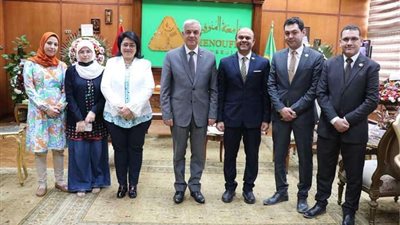 صيدلة المنوفية تفوز بتمويل من وحدة إدارة المشروعات التابعة للتعليم العالي