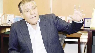 خبير مالي: البورصة تفقد الهدف الذي أنشئت من أجله في ظل الأسعار الحالية للأسهم