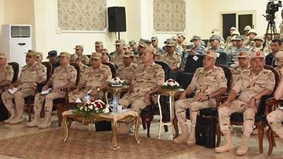 الفريق أسامة عسكر يشهد تنفيذ مشروع مراكز القيادة التعبوي التكتيكي 