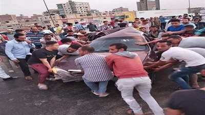 مصرع 4 مواطنين وإصابة 3 آخرين فى حادث على طريق الضبعة