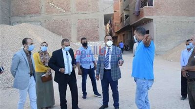 نائب محافظ المنيا يتابع أعمال لجنة مراجعة رخص البناء بالمركز التكنولوجي