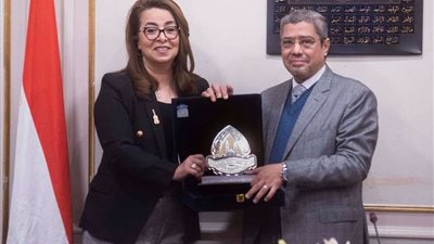 والى: تجارة الأسلحة غير المشروعة تساعد على تمويل المجرمين والإرهابيين