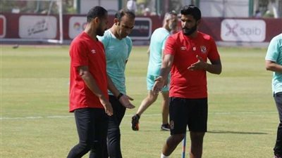 سيد عبد الحفيظ: 