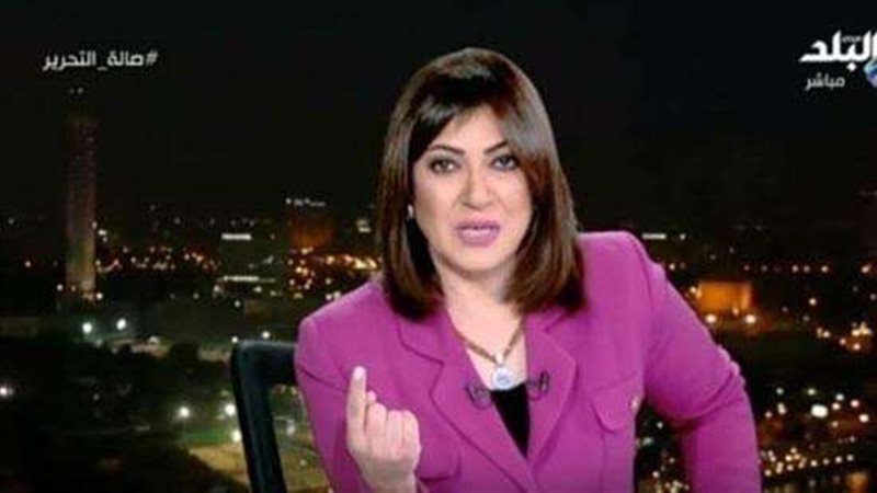 الإعلامية عزة مصطفي