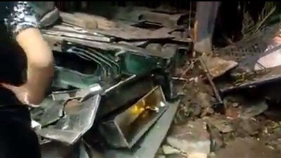 فيديو يحكي القصة الكاملة لسقوط جسم كوبري من مقطورة بالجيزة