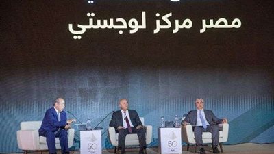 وليد جمال الدين: إنشاء منطقة لوجيستية مع موانئ دبي العالمية في السخنة لخدمة المستثمرين