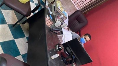 ضبط شقة سكنية تدار مخزن خاص وبداخلها أدوية منتهية الصلاحية ومخدرة