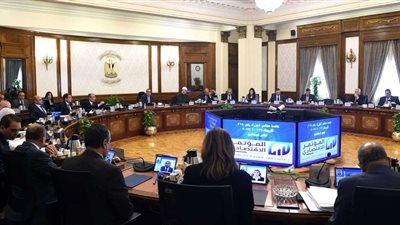 مدبولي: سيتم العمل على تنفيذ توجيهات الرئيس بالالتزام بتنفيذ توصيات المؤتمر الاقتصادي