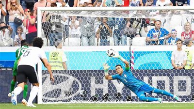 الحضرى يكشف ماذا كان سيحدث لو تواجد محمد صلاح في منتخب حسن شحاتة