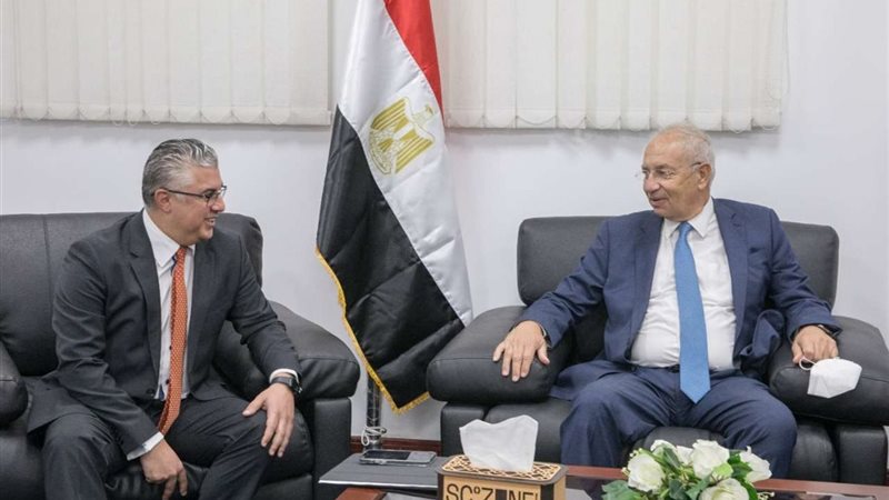 وليد جمال الدين يستقبل