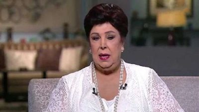 بقرار مفاجئ.. حفيدة رجاء الجداوي تعيد جدتها إلى المجتمع الافتراضي مرة أخرى