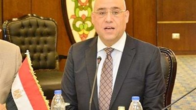 عاصم الجزار: جولات تفقدية لمسئولى الإسكان بمدن العاشر من رمضان وبدر