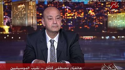 مصطفى كامل: شيرين عبد الوهاب في مرحلة استشفاء وهنسمع أخبار كويسة (فيديو)