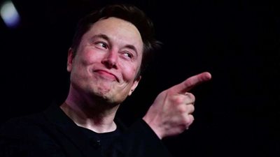 فيديو.. هل سيفرض تويتر اشتراكات على المستخدمين بعد تصريح إيلون ماسك؟