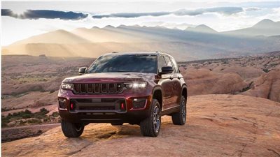 سعر ومواصفات سيارة جيب جراند شيروكي 2022 في السعودية jeeb grand cherokee