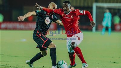 النجم الساحلي ينفي وجود مفاوضات بين الأهلي وعريبي