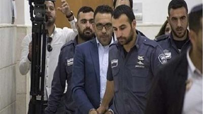 للمرة الـ17.. الاحتلال الإسرائيلي يعتقل محافظ القدس