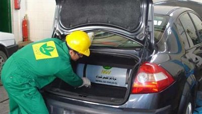 بالأسماء.. تعرف على محافظات المرحلة الأولى بمشروع تحويل السيارات للغاز