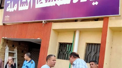 رئيس مدينة سمسطا يشرف على أعمال رفع الإشغالات بالشوارع ويلتقي عددا من المواطنين