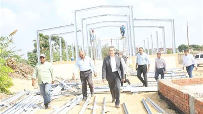 محافظ الغربية يتفقد مشروعات حياة كريمة بـ6 قرى
