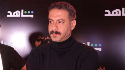 تفاصيل إعتداء محمد فراج علي الإعلاميين في العرض الخاص لمسلسل 