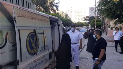 قوافل الأحوال المدنية تستخرج 6 آلاف بطاقة للمواطنين فى 10محافظات