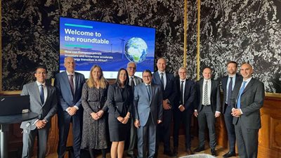 السفارة المصرية في الدنمارك تواصل نشاطها المكثف للترويج لمؤتمر تغير المناخ COP27