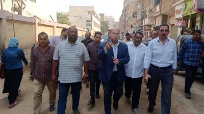 نائب محافظ الجيزة يتفقد أعمال الرصف والتطوير بشوارع مدينة الحوامدية