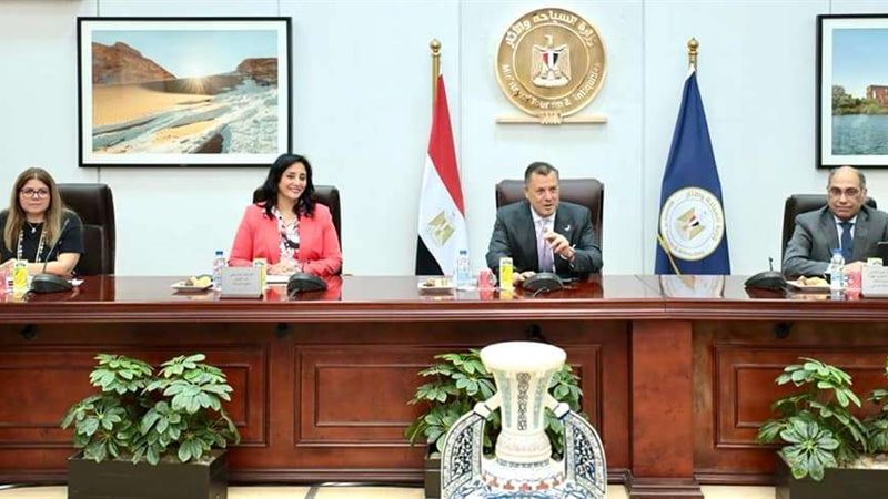أحمد عيسى وزير السياحة