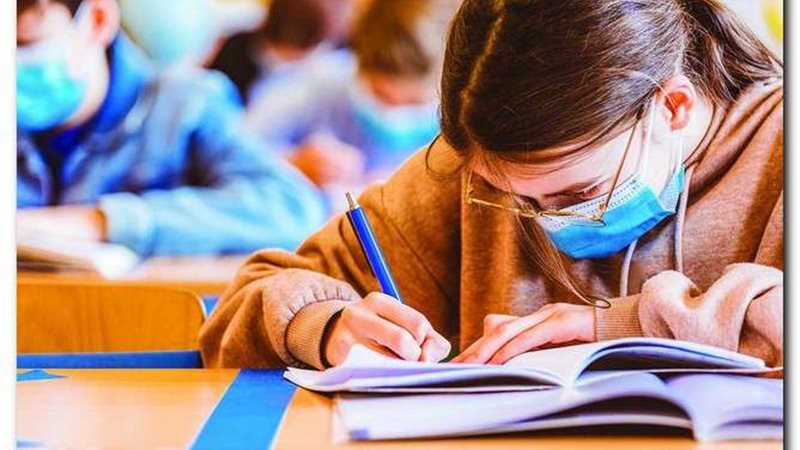 امتحانات الفصل الدراسي