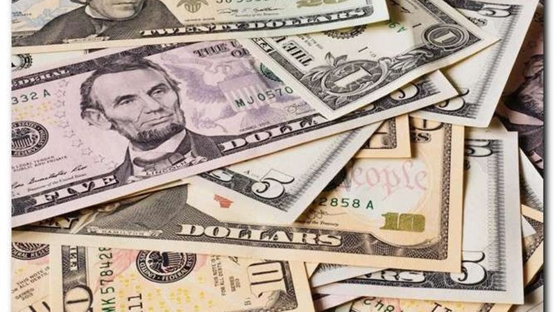 سعر الدولار اليوم