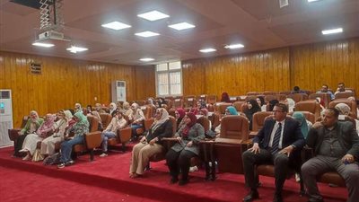 ندوة بصيدلة الفيوم لمناهضة العنف ضد المرأة