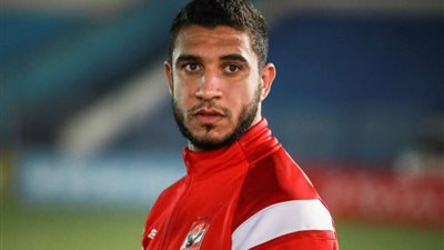 إصابة رامي ربيعة بجذع في الركبة ويغيب لمدة اسبوع عن الأهلي