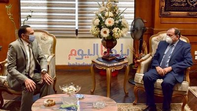 رئيس جامعة بني سويف يهنئ مدير الأمن الجديد.. والأخير: مستعدون لخدمة المواطنين