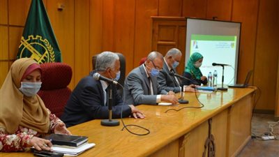 محافظ القليوبية يفتتح دورة تدريبية لمناقشة المخططات الاستراتيجية والتفصيلية