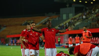 القنوات الناقلة لمباراة الأهلي والداخلية